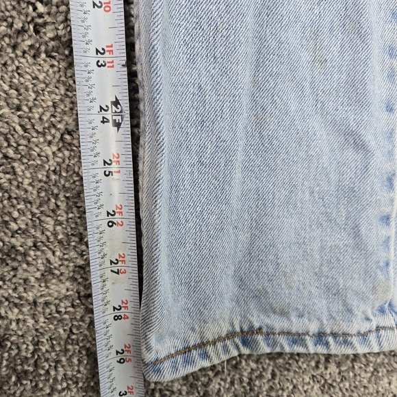 Vintage LEVIS 505 Light Blue Men's 31x30 Jeans. Flaws - Picture 4 of 16